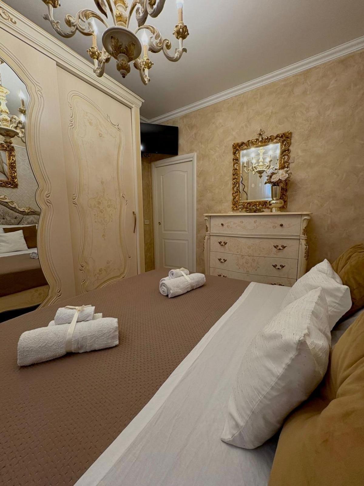 Appartamento Roc House Aeroporto di Catania Fontana Rossa Esterno foto